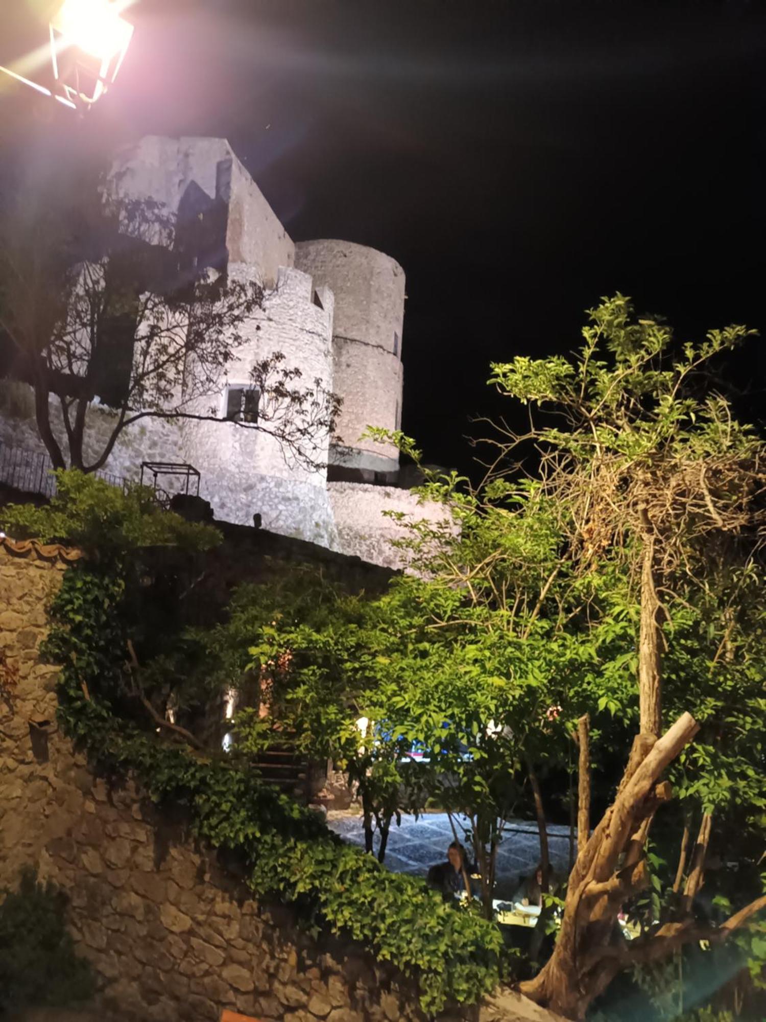 Il Nibbio - Soffitta Delle Ginestre Daire Morano Calabro Dış mekan fotoğraf